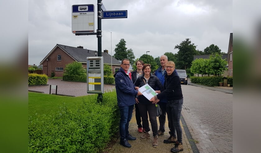 • Het aanbieden reacties van het meldpunt OV aan wethouder Quik.