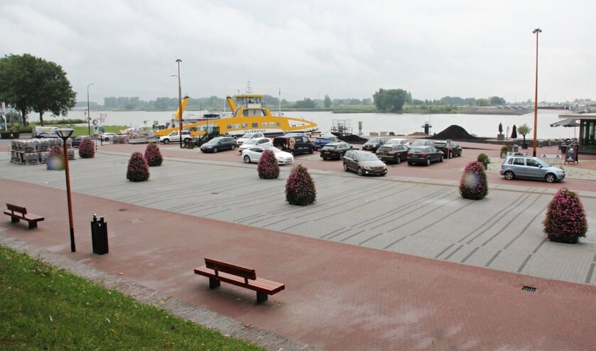 <p>• Overzichtsfoto van de situatie 'Buiten de Veerpoort'.</p>