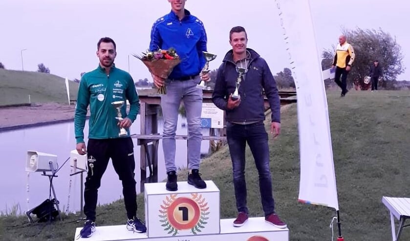 • Het podium bij de senioren.