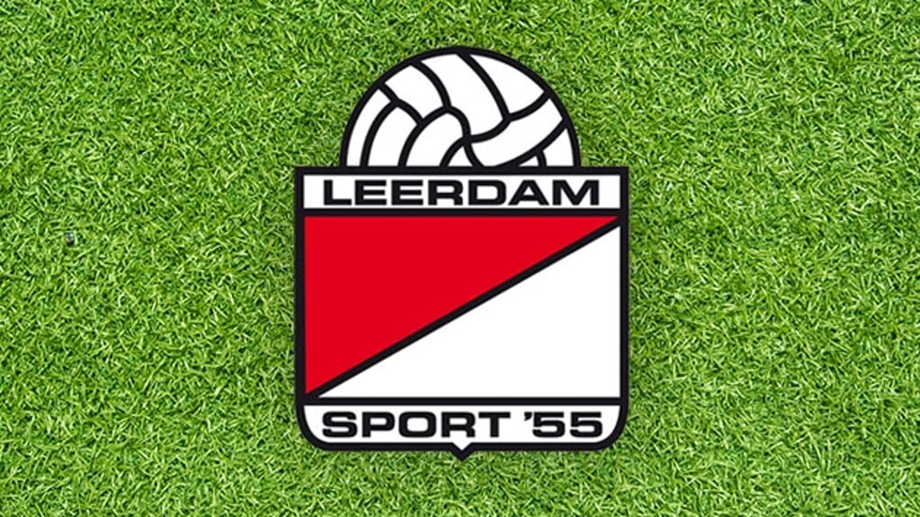 Henk-Donga-maakt-seizoen-af-als-trainer-van-Leerdam-Sport-55