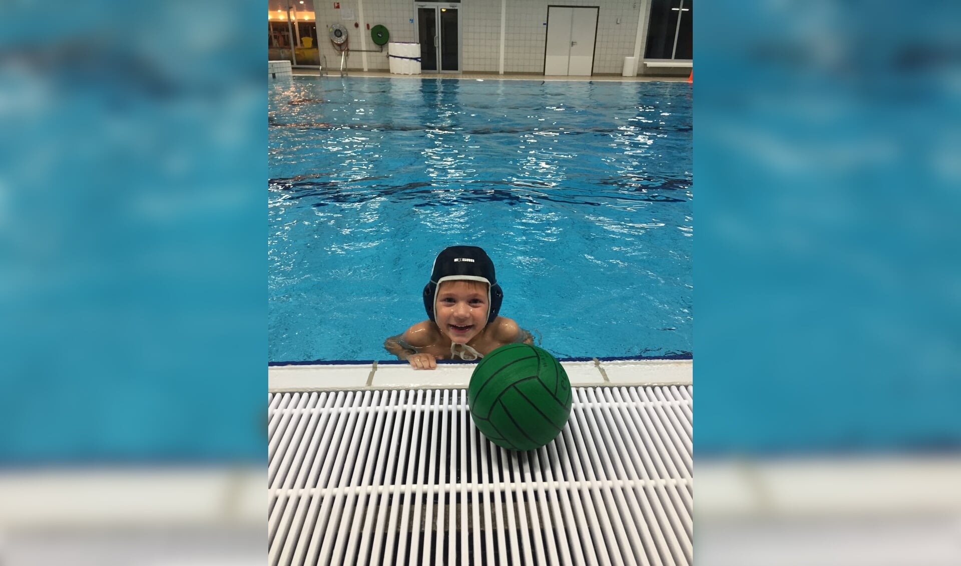 • De Lansingh probeert de jongste jeugd enthousiast te maken voor de zwem- en waterpolosport.