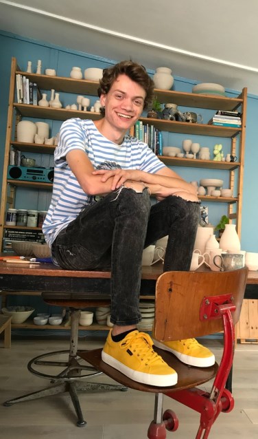 Calder van Andel in zijn atelier.