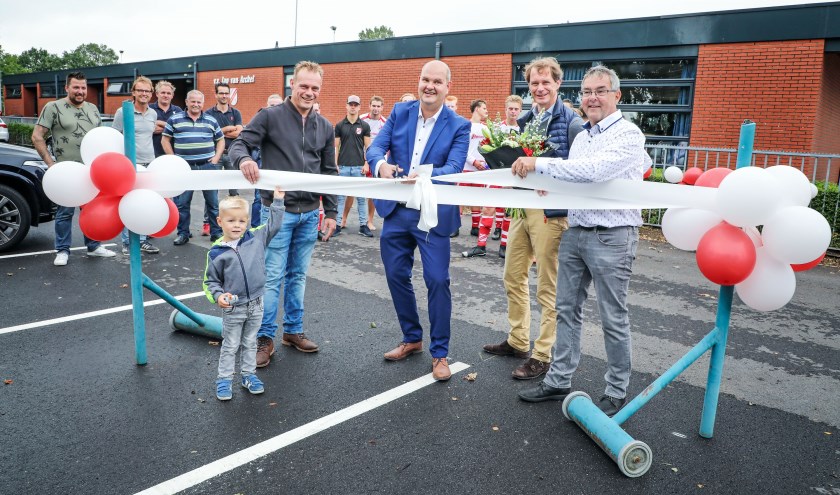 Nieuw parkeerterrein Jan van Arckel