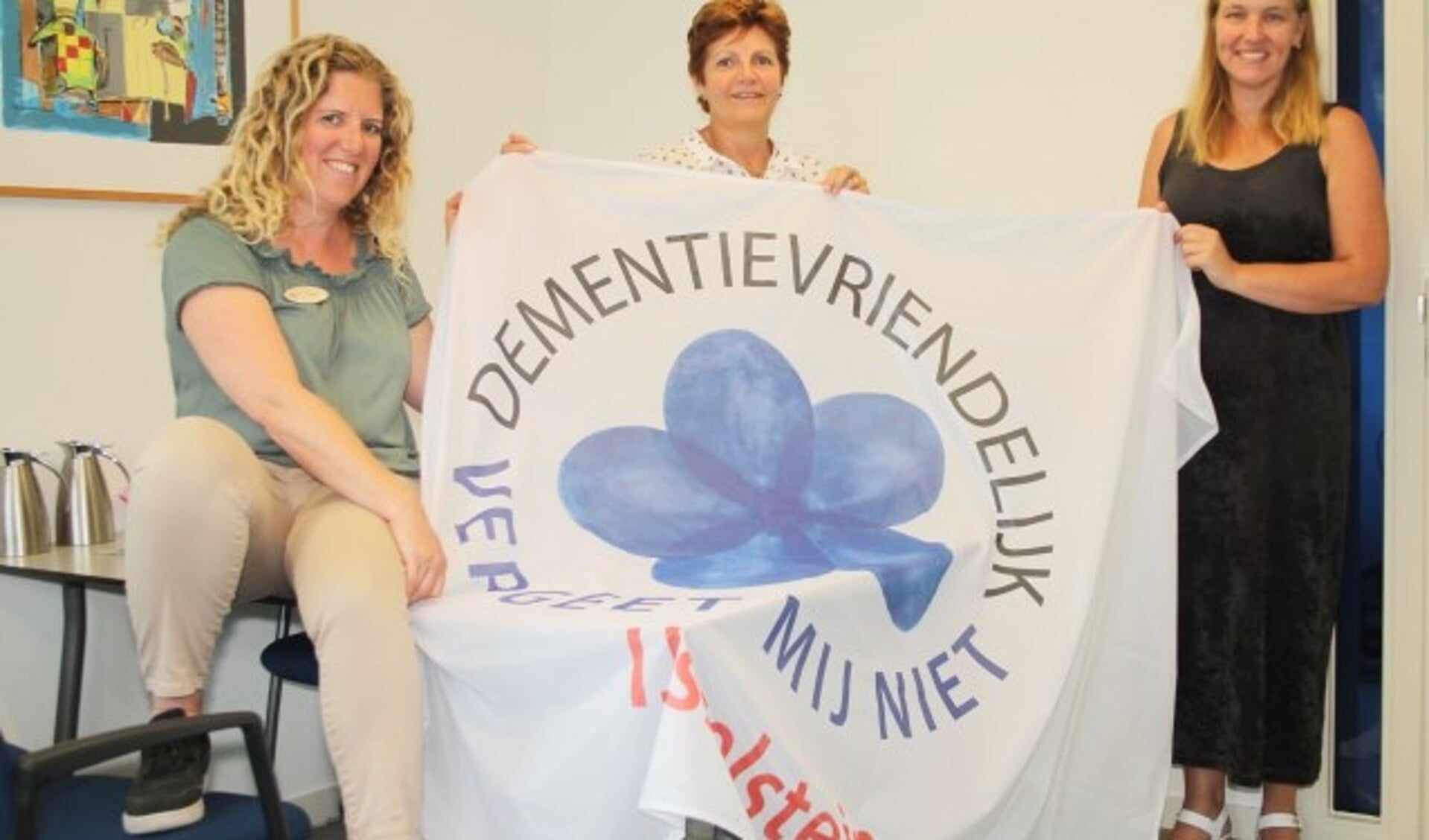 Annette Aelbers, Jolanda van Heezik en Ilja Bakker zijn mede-initiatiefnemers van de lokale Maand van de dementie. (Foto: Lysette Verwegen)