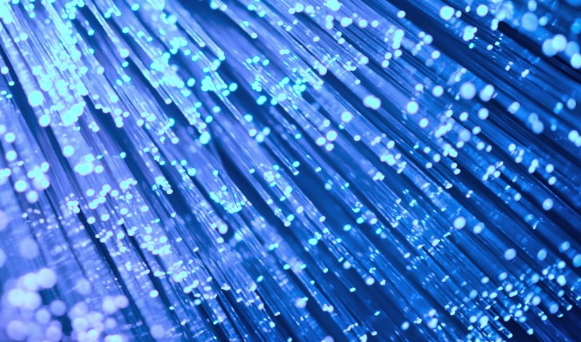 • Glasvezel levert een snelle internetverbinding op.