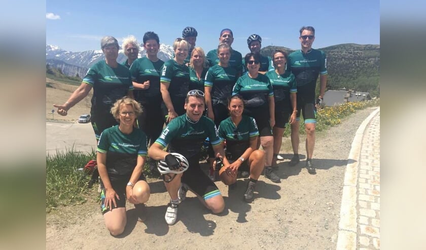 • Team Krimpenerwaard voorafgaand aan Alpe d'HuZes 2019.