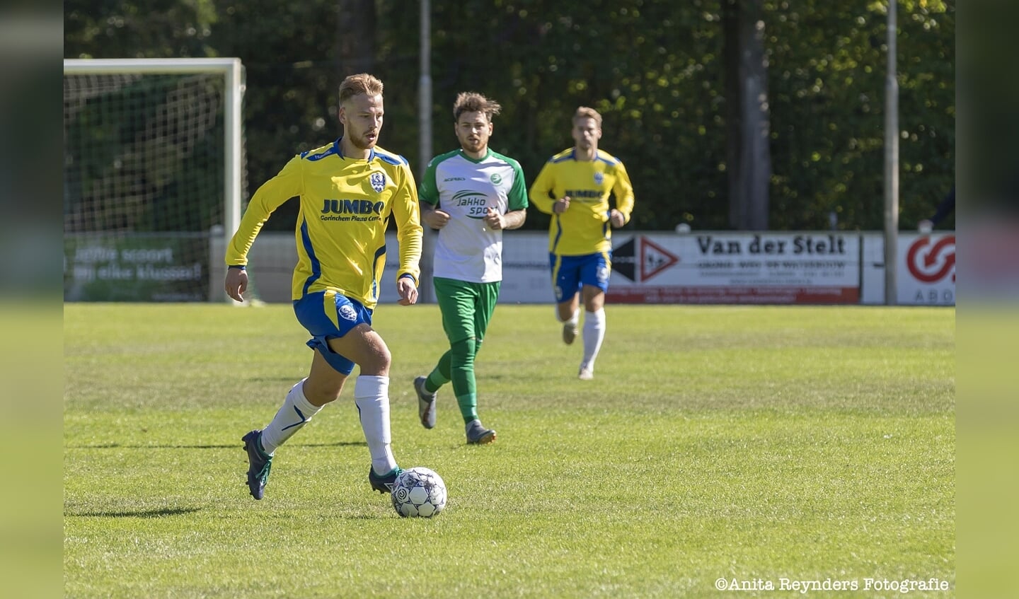 • Woudrichem - ASV Arkel (5-0).