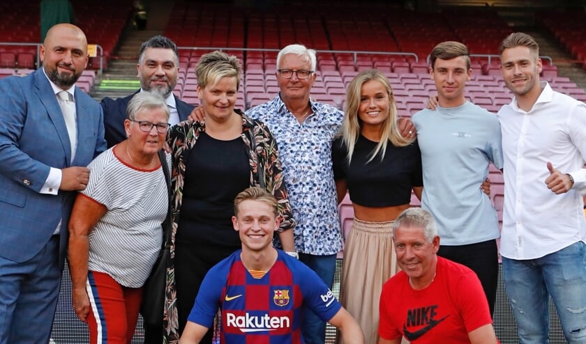 • Frenkie de Jong met vader John.