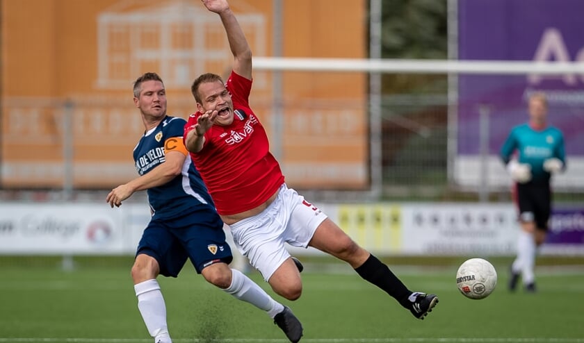 <p>• Christiaan Perrier in het shirt van zijn vorige club Nivo Sparta.</p>