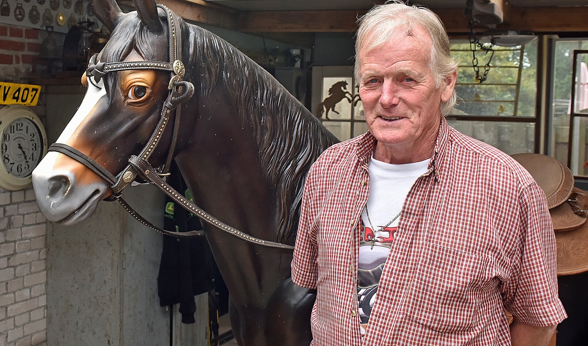 • Jack Baars is al veertig jaar nauw betrokken bij de Paardenmarkt.