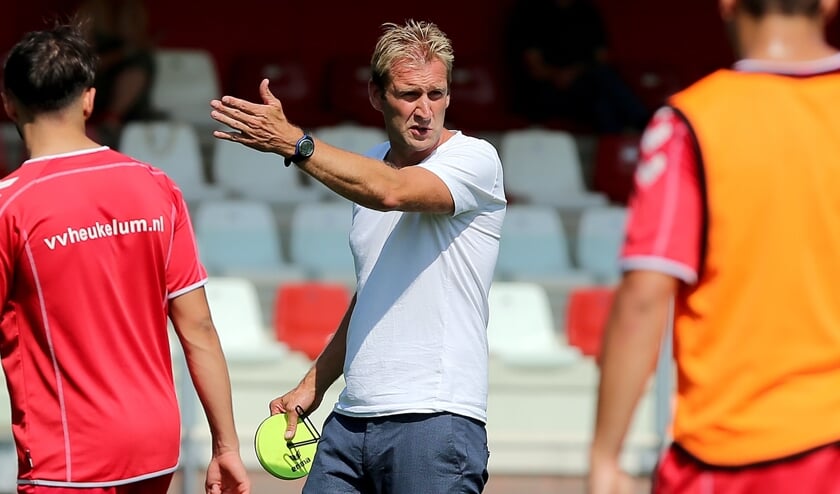 • Heukelum-trainer Jerome Ceton.