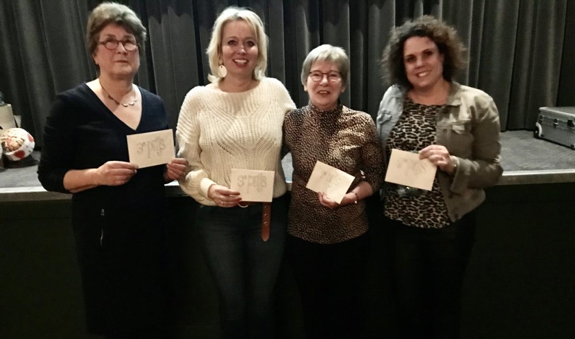 • De teamleiders vlnr. Carola van Kessel (gedeelde 3e plaats), Germa Verhoeven (gedeelde 3e plaats), Johanna van Heel (eerste plaats) en Linda Verhoeven (tweede).