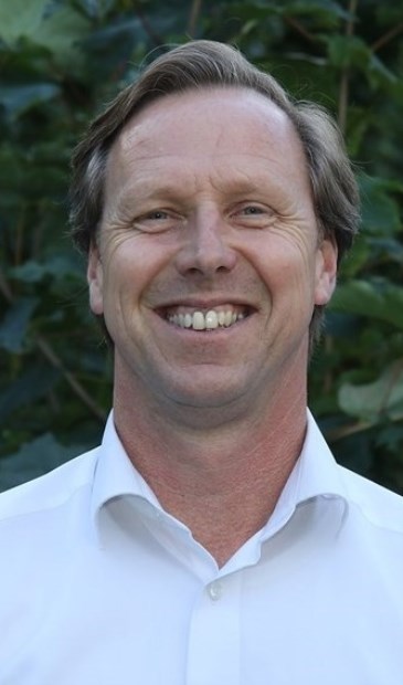 • Marcel van Helmond.