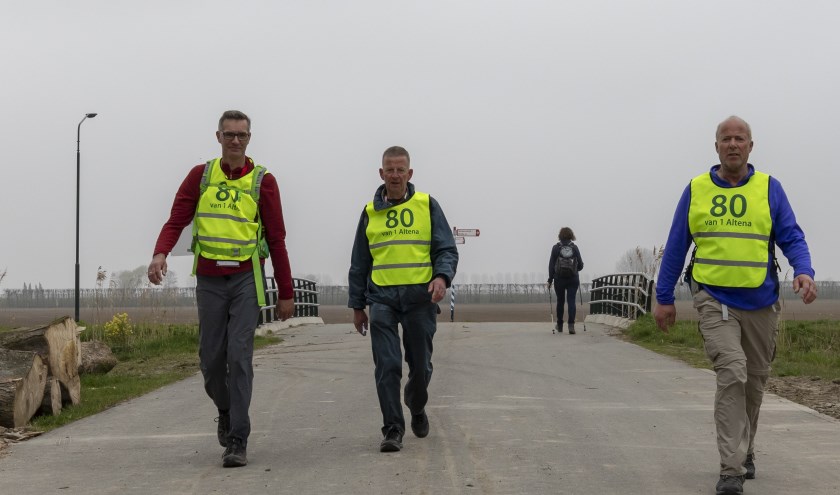 Mensen kunnen bij De Vrijbuiters trainen voor die lange tocht, zoals de 80 van Altena.