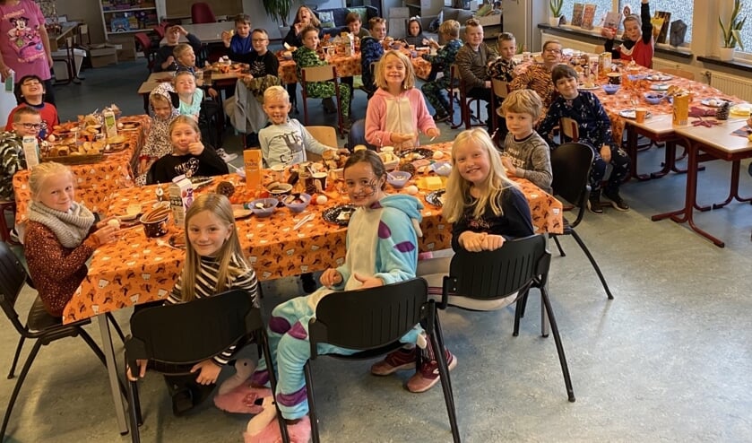 Herfstontbijt basisschool Giessen Oudekerk