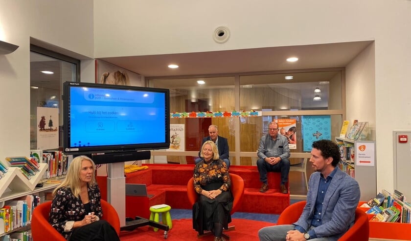 De lancering was via een livestream vanuit de bibliotheek te volgen