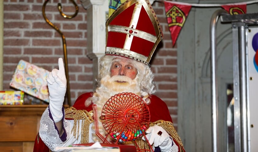 <p>• In Streefkerk werd afgelopen zaterdag al een Sinterklaasbingo gehouden.</p>