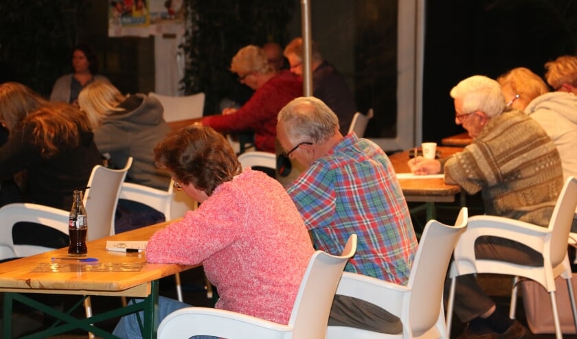 • Het Groot Papendrechts Dictee werd twee jaar geleden gehouden in de PUP-tent op het Marktplein.