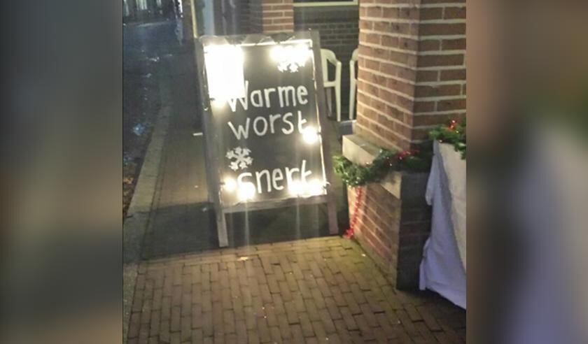 • Het bord van de winterkostactie in Nieuwpoort.