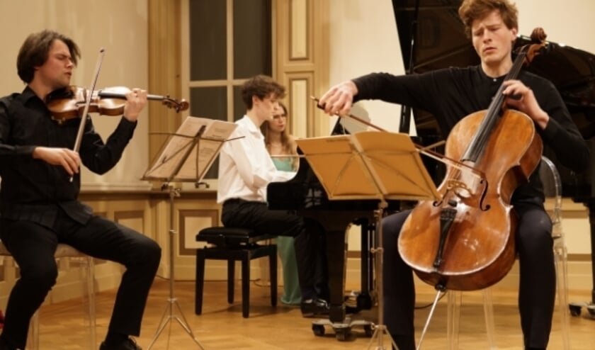 <p>Het Brackman Trio komt weer in het Van Cappellenhuis. (Foto: Arie Kers)</p>
