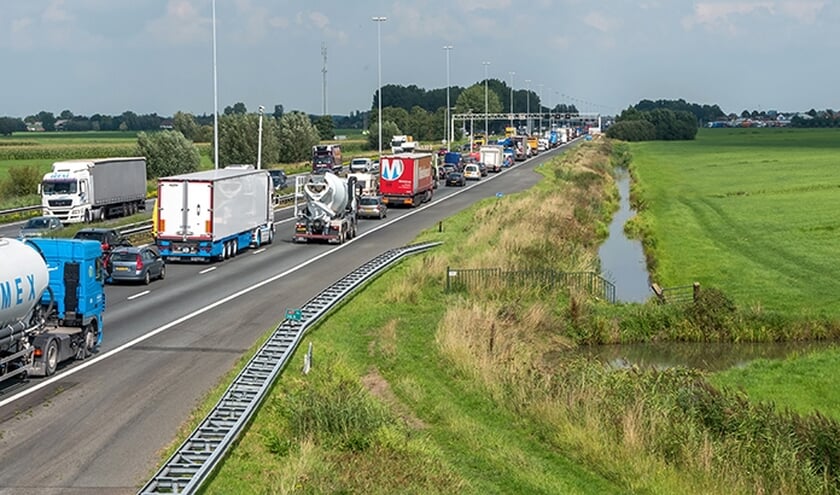 • De A27 voert onder meer door de gemeente Vijfheerenlanden.