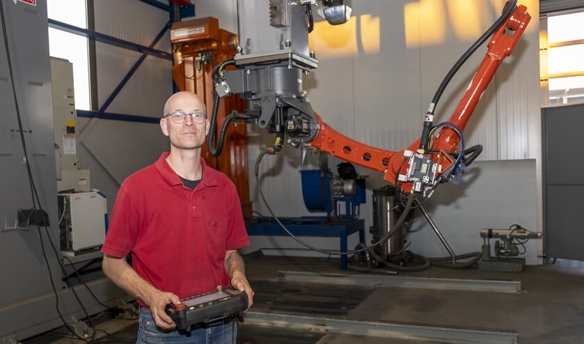 • Eigenaar Gerard Verdoold van Verdo Staalconstructies.