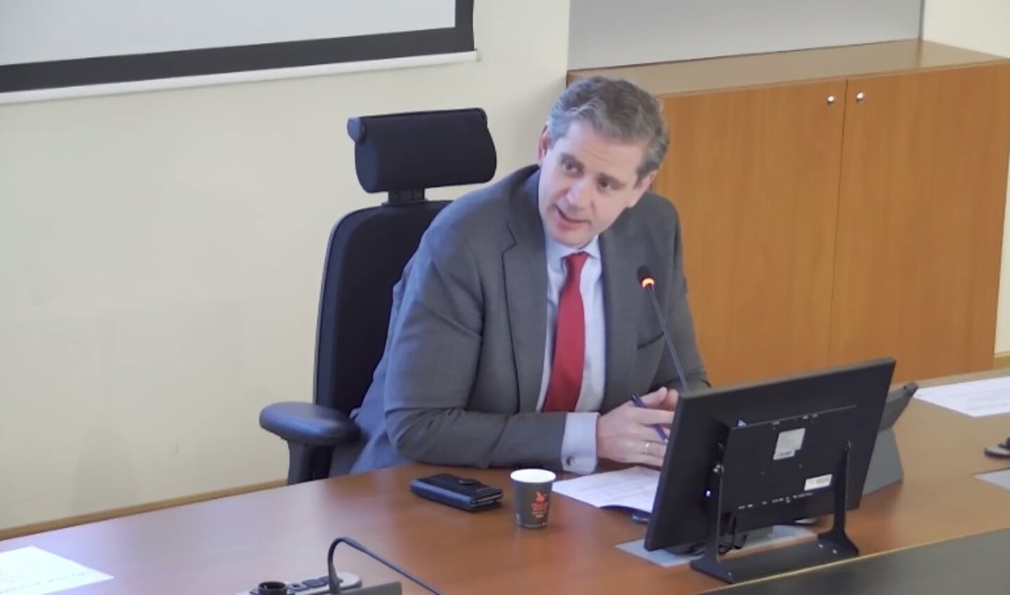 • Wouter Kolff heeft goed overleg met andere burgemeesters uit de regio, als het gaat over opvang van asielzoekers.