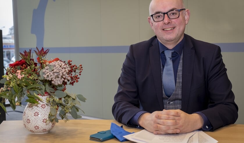 <p>• Burgemeester Martijn Vroom van Krimpen aan den IJssel.</p>