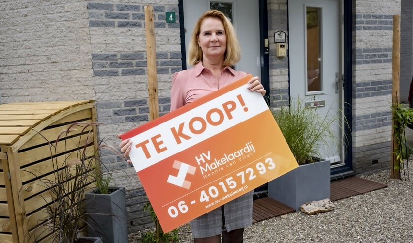 • Hennie van Vliet van HV-Makelaardij.