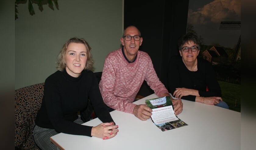 • Ilona van Weelden, Dick Dokman en Joanne Bredero zijn enthousiast over Beesd voor Elkaar.
