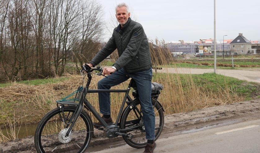 • Frank Oesterholt op de Koenderseweg in Leerdam.