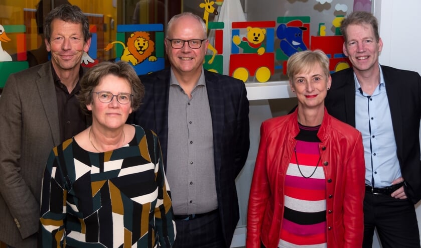 • De raad van toezicht van PIT kinderopvang & onderwijs bestaat uit (v.l.n.r.) Ad Keller, Hanske Plenge, Han Hendrikse, Ilona Dulfer en Jeroen Mathijssen.