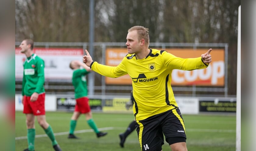 • Groot-Ammers - De Alblas (2-0).