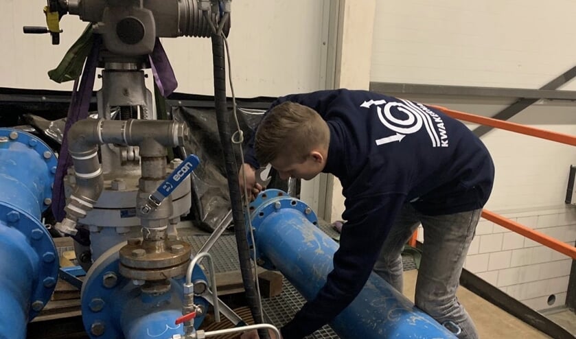 • Lars heeft stage gelopen bij Kwakernaak.