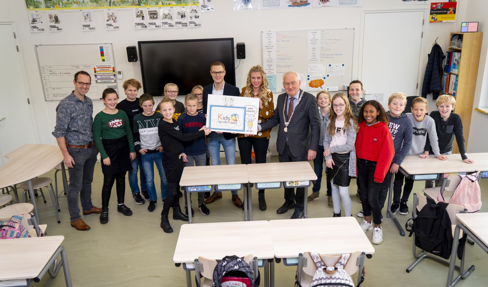 • De startbijeenkomst met de leerlingenraad van de School met de Bijbel in Noordeloos. 