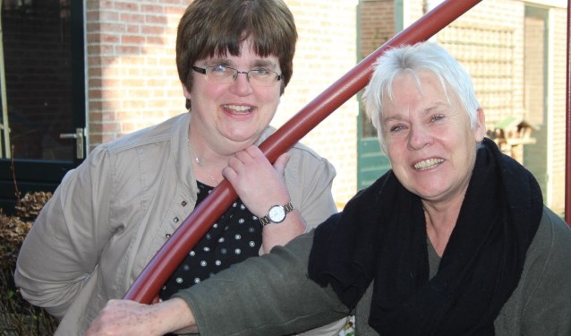 Pastoraal werker Marion Korenromp en dominee Anne-Mieke van der Plaat organiseren veertig bezinningsmomenten. (Foto: Lysette Verwegen)