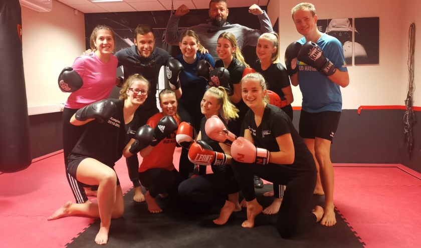 • Na een kickboksles was Podarwic strijdbaarder dan ooit.