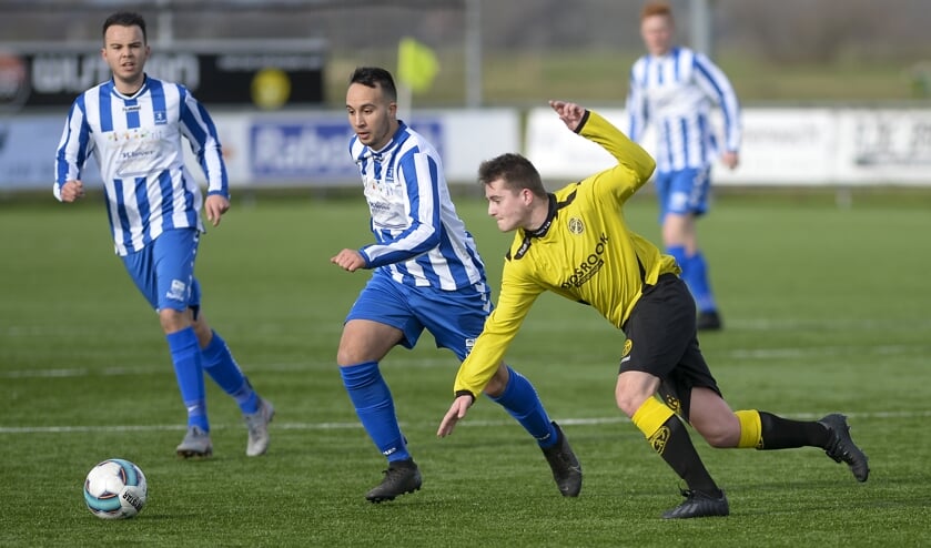 • FC Perkouw - SV Lopik (1-2).