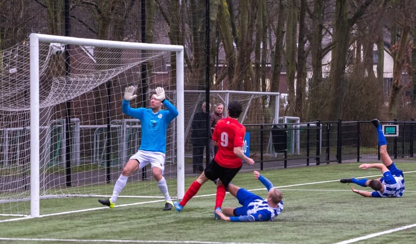 • SVS De Zwerver (0-2).