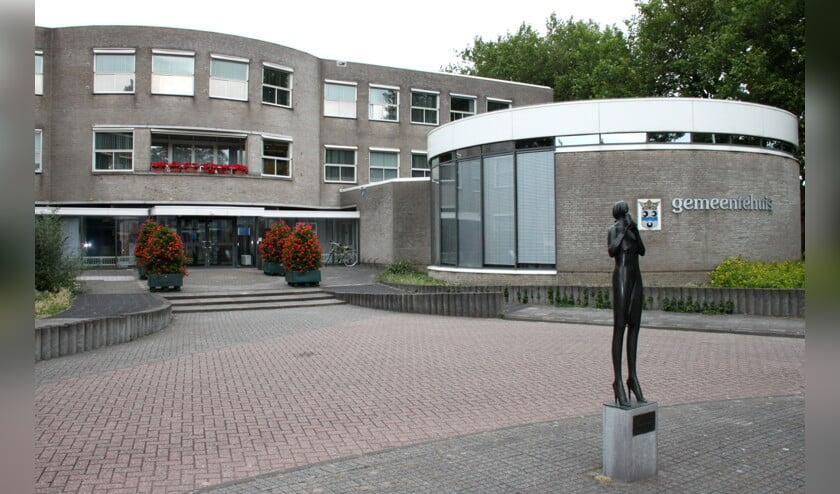 • Het gemeentekantoor in Lekkerkerk.