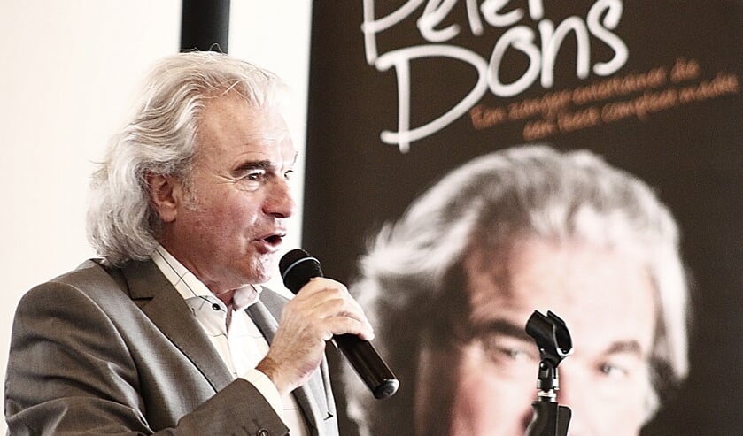 • Zanger/entertainer Peter Dons.