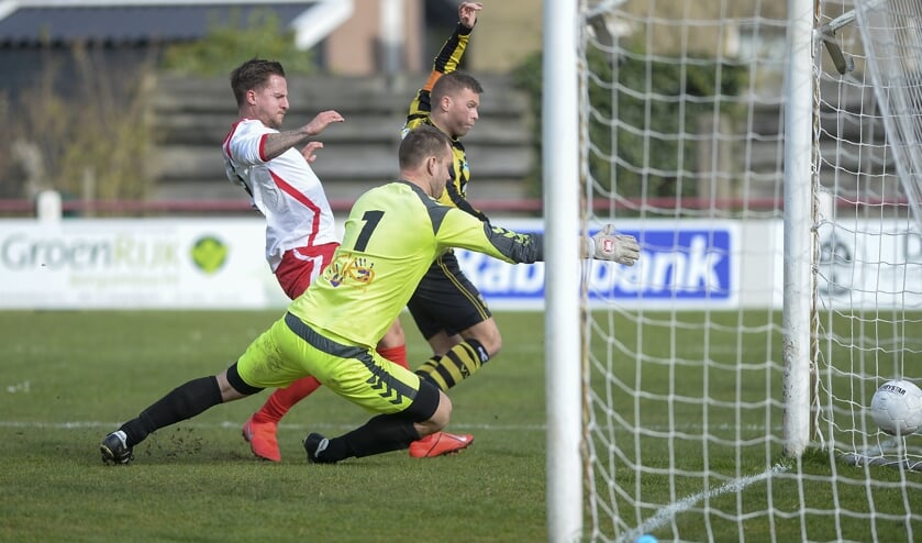 • Ammerstol - Haastrecht (0-2).