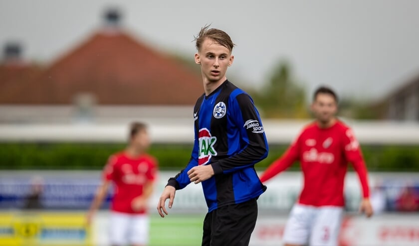 • Max Opsteeg.