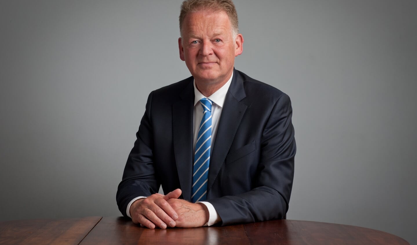 • Burgemeester Roel Cazemier.