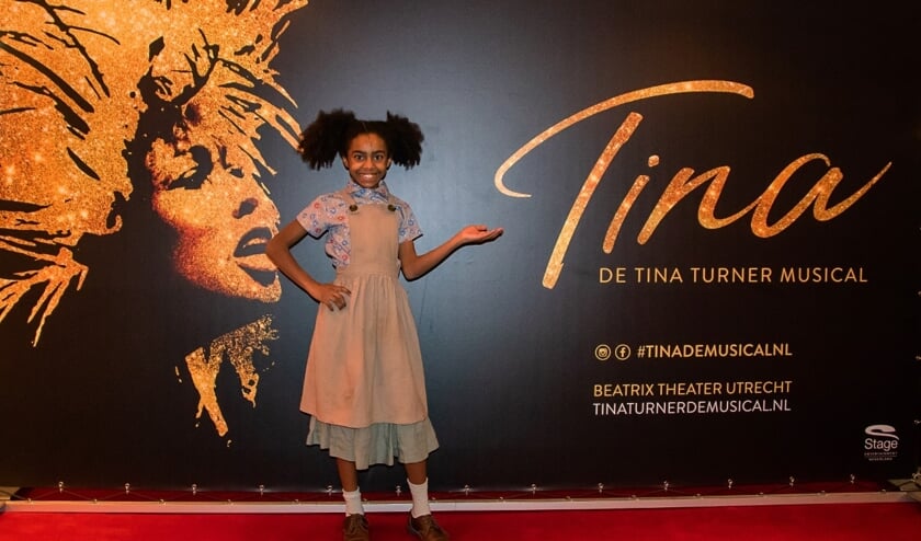 • Mila Kersbergen als kleine Tina Turner.