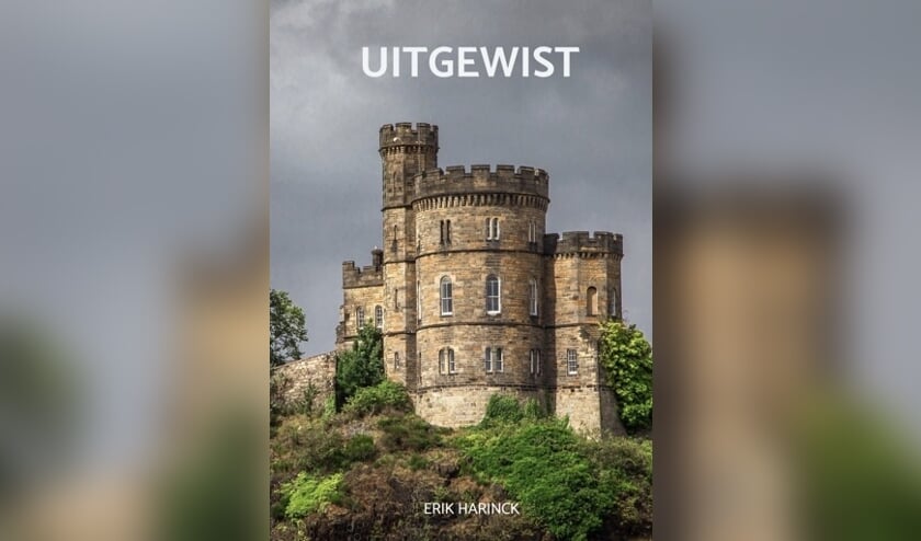 • De cover van het boek Uitgewist.