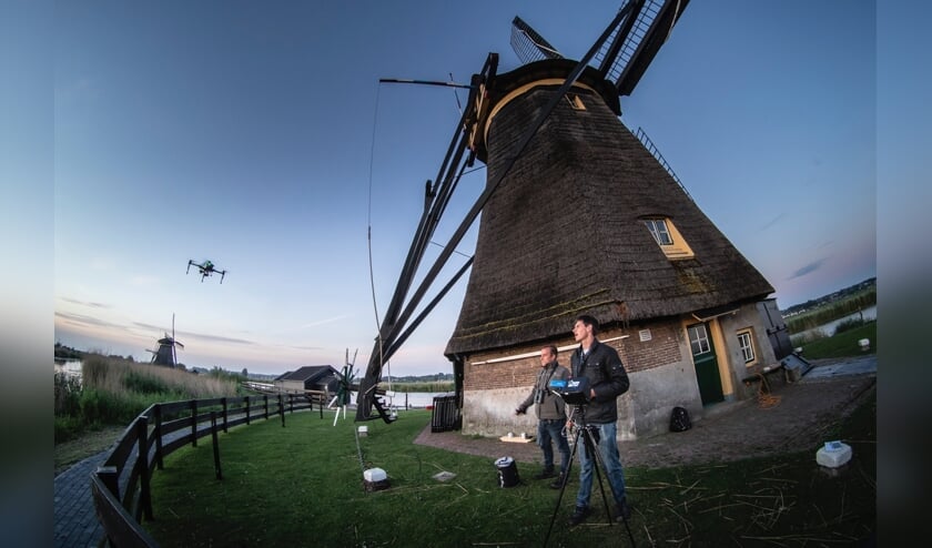 • Arjan de Jong (linkes) en Tom Kortleve.