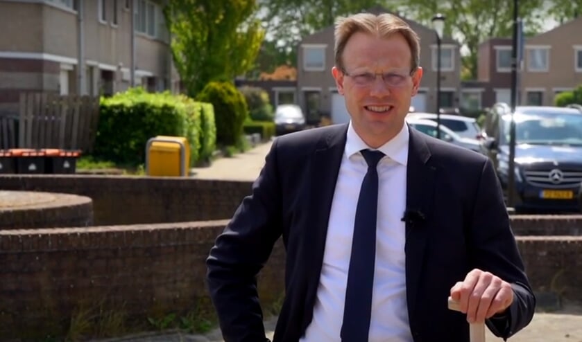• Wethouder Peter Verheij in de video van de gemeente.