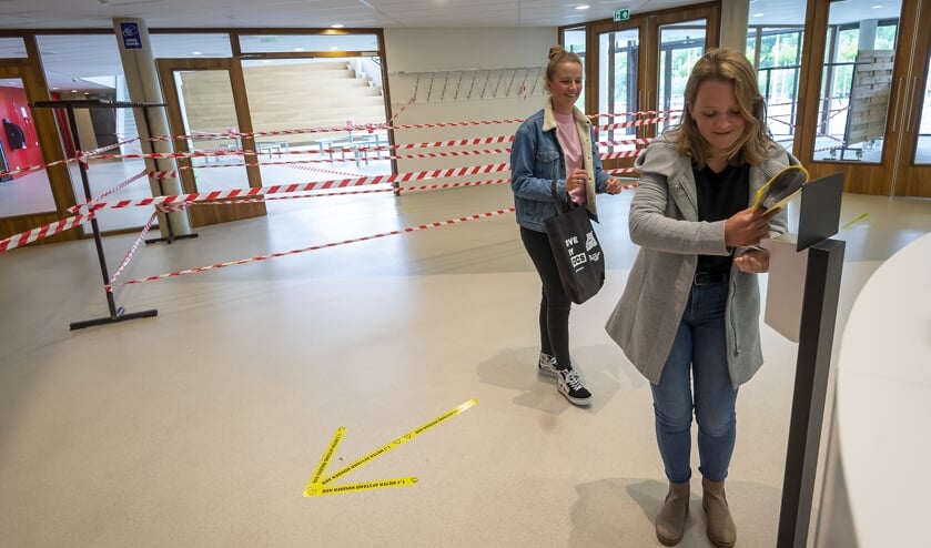 • Leerlingen van het Krimpenerwaard College mochten de afgelopen week na maanden weer naar school.