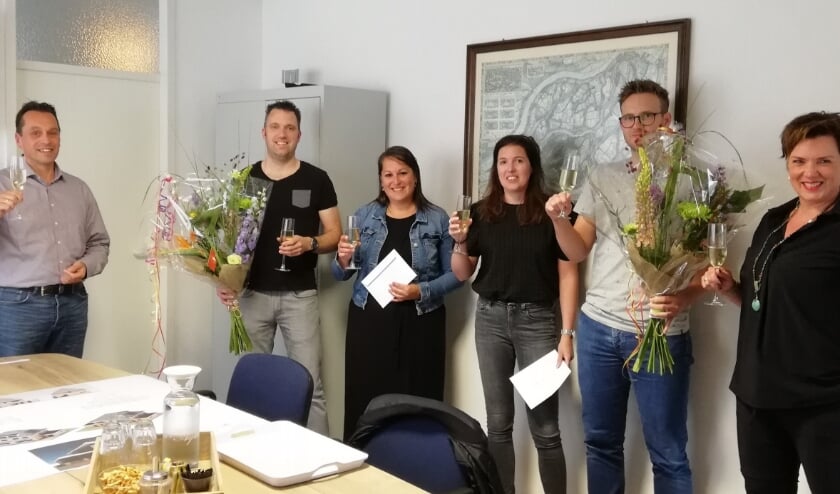 Een feestelijk moment in Wijk en Aalburg.